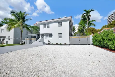 3711 SW 27th Terrace Miami FL 33134