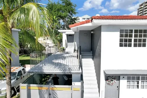 3711 SW 27th Terrace Miami FL 33134