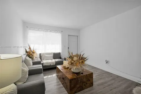 3711 SW 27th Terrace Miami FL 33134