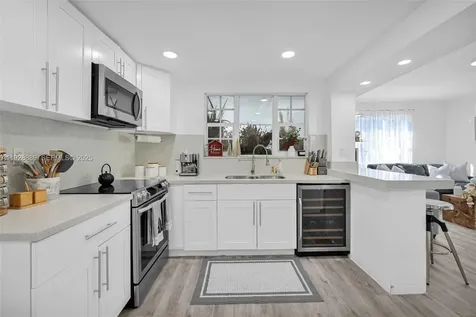 3711 SW 27th Terrace Miami FL 33134