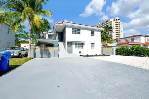 3711 SW 27th Terrace Miami FL 33134