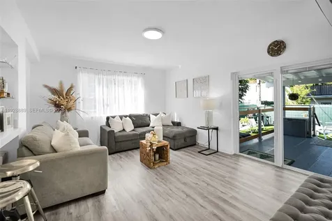 3711 SW 27th Terrace Miami FL 33134