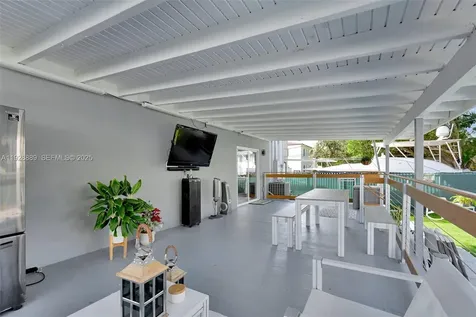 3711 SW 27th Terrace Miami FL 33134