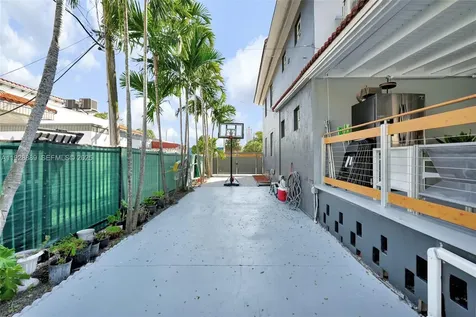 3711 SW 27th Terrace Miami FL 33134