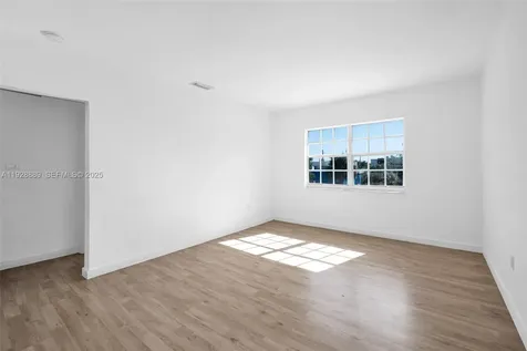 3711 SW 27th Terrace Miami FL 33134