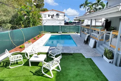 3711 SW 27th Terrace Miami FL 33134