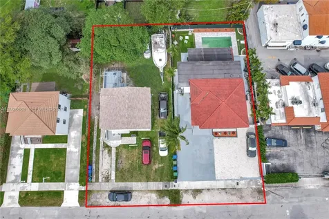 3711 SW 27th Terrace Miami FL 33134