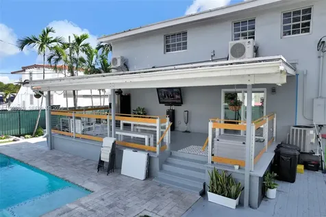 3711 SW 27th Terrace Miami FL 33134