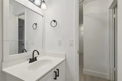 30 Chestnut Circle Cooper City FL 33026