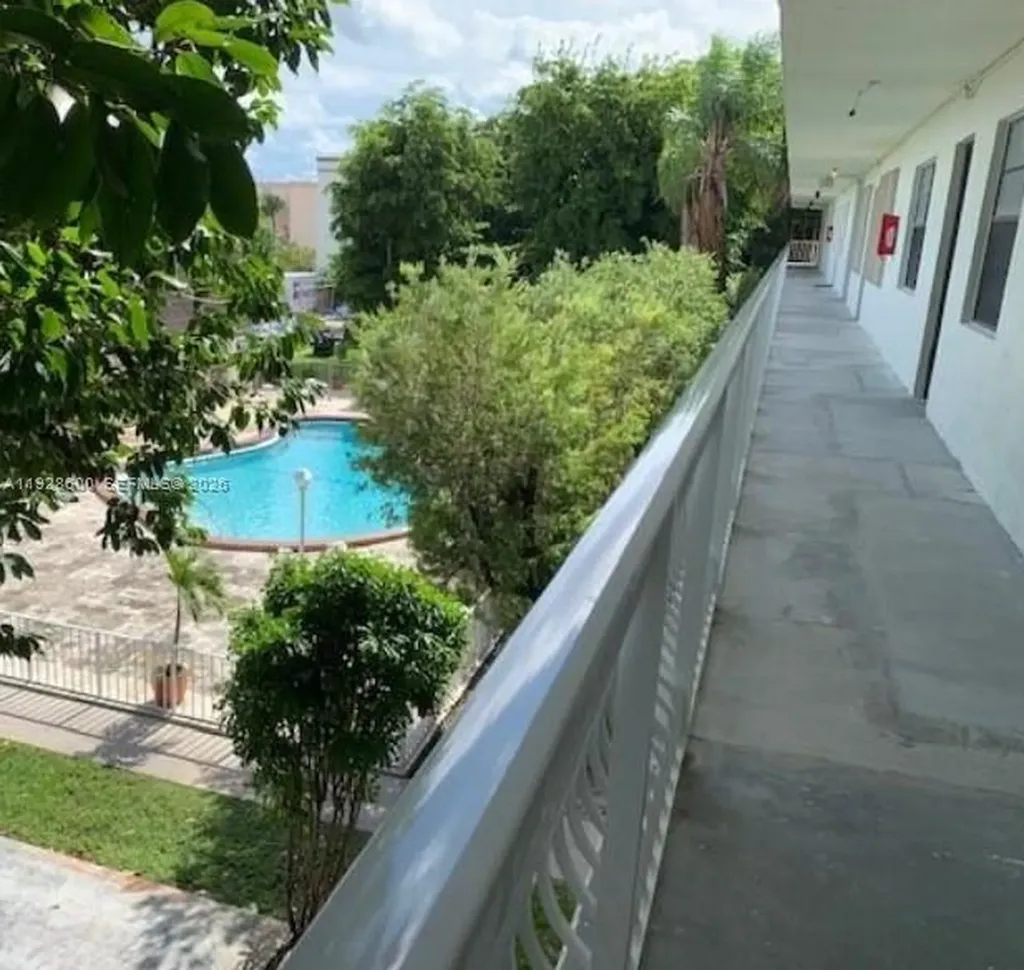 500 NE 2nd Street Dania Beach FL 33004