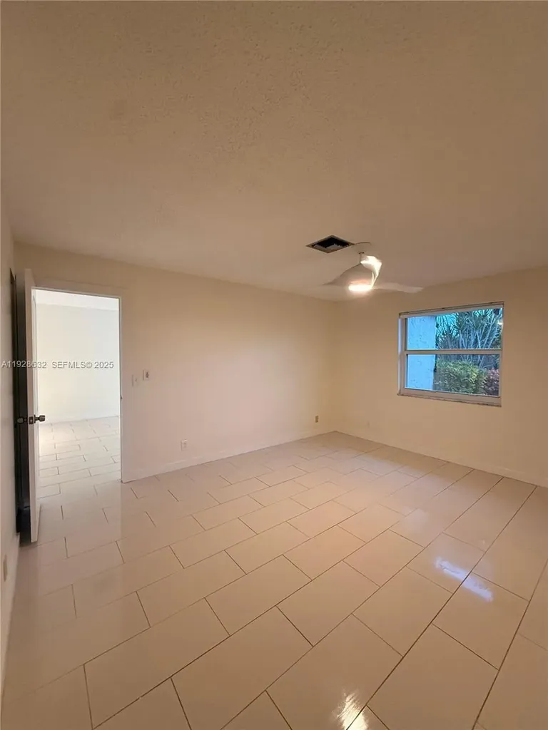 13741 Flora Place Delray Beach FL 33484