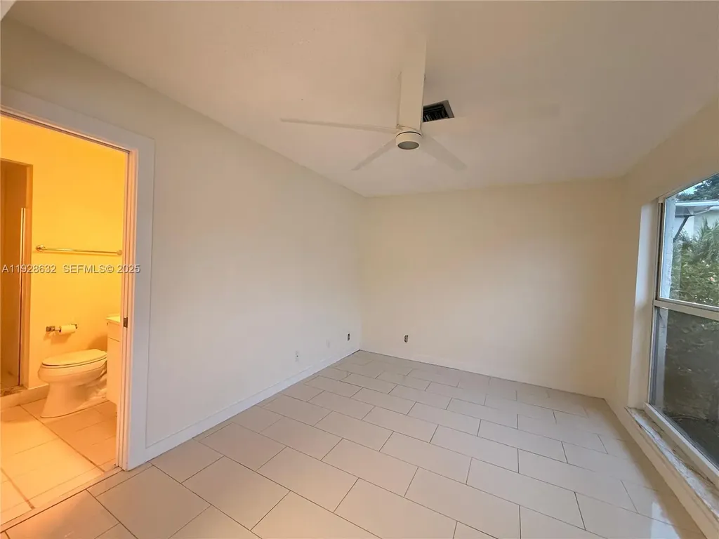 13741 Flora Place Delray Beach FL 33484
