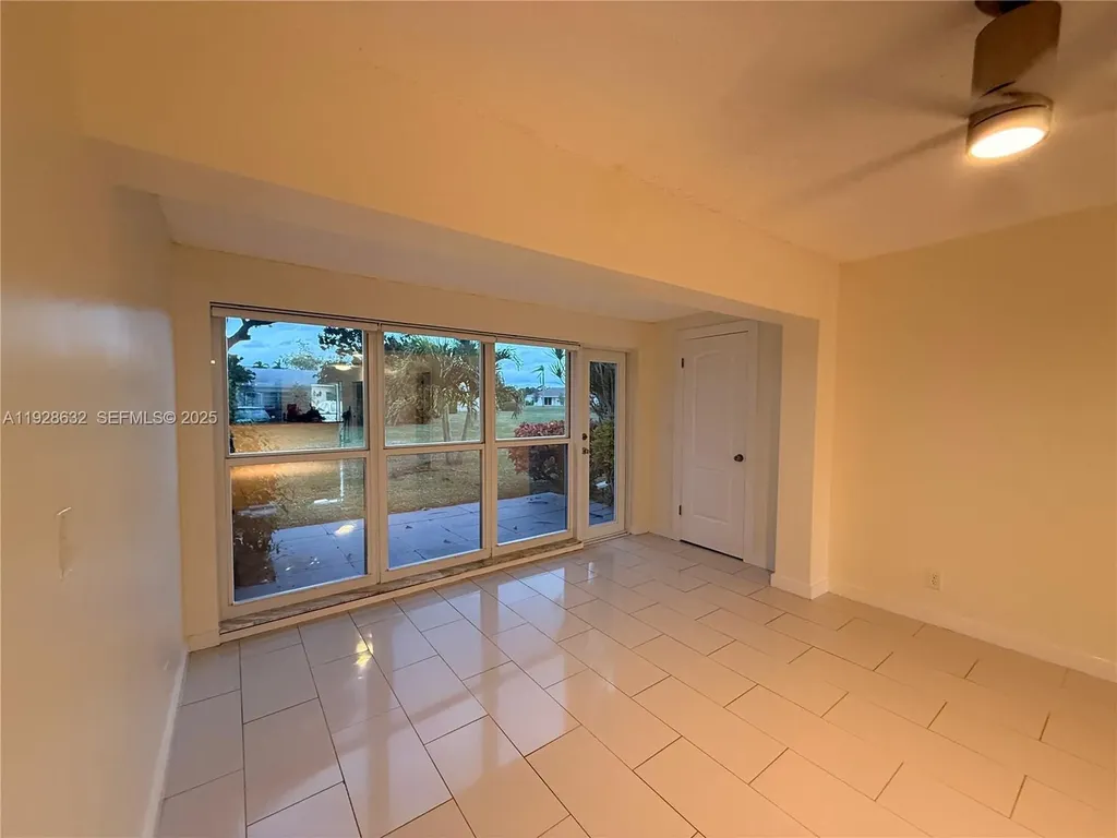 13741 Flora Place Delray Beach FL 33484