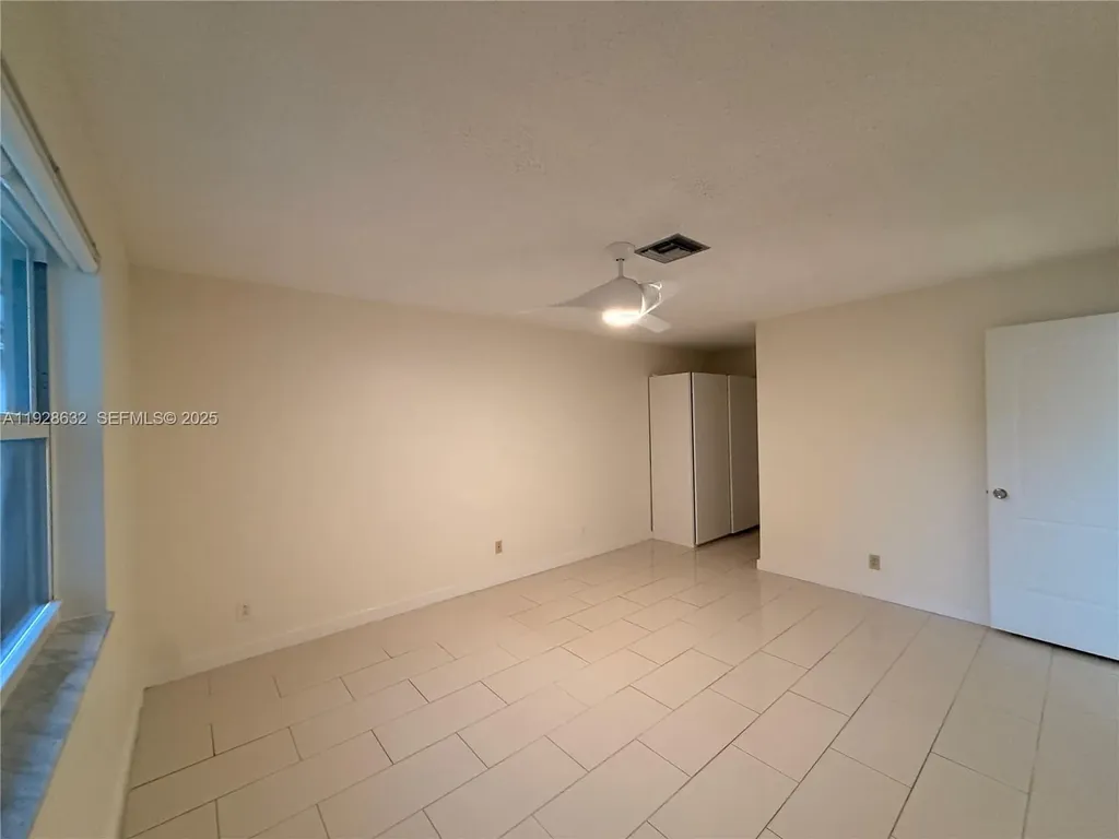 13741 Flora Place Delray Beach FL 33484