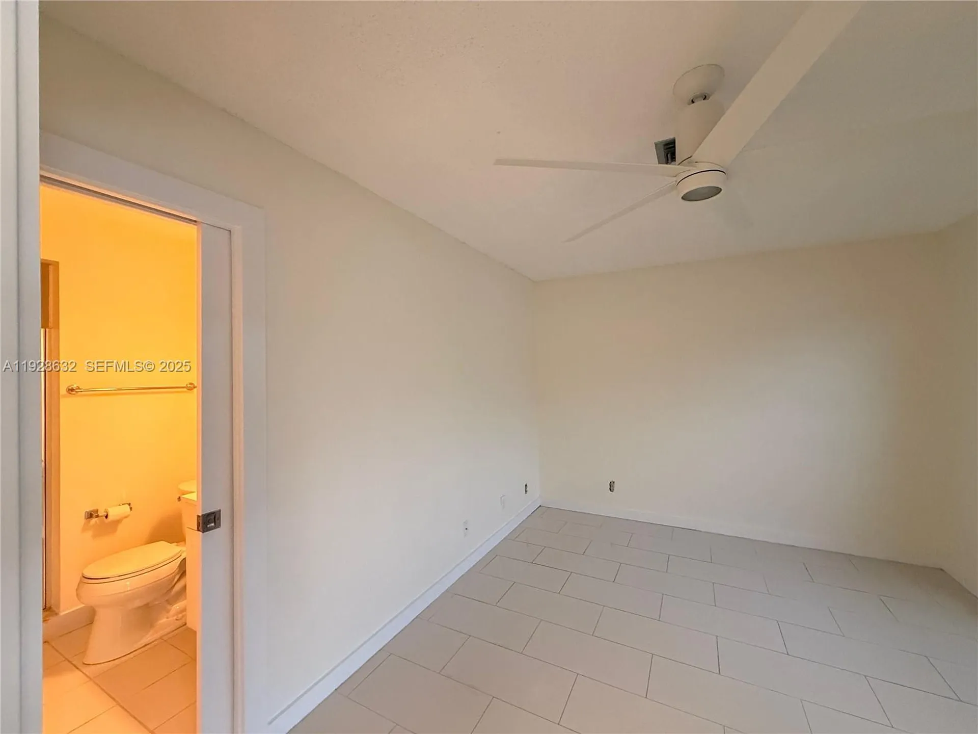 13741 Flora Place Delray Beach FL 33484
