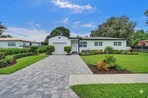 1041 NE 169th Street Miami FL 33162