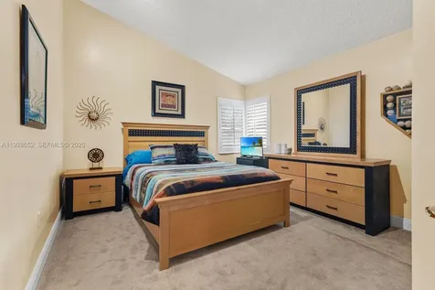9871 SW 58th Court Cooper City FL 33328