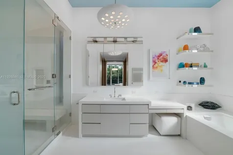 111 Reef Lane Key Biscayne FL 33149