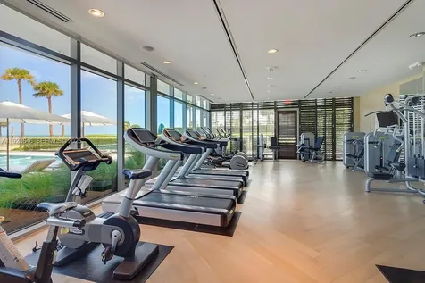 111 Reef Lane Key Biscayne FL 33149