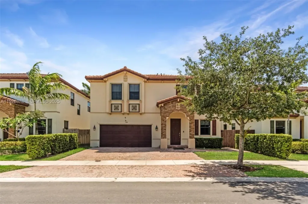 724 SE 37th Avenue Homestead FL 33033