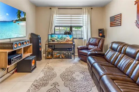 724 SE 37th Avenue Homestead FL 33033