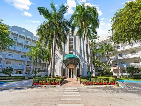 10750 NW 66th Street Doral FL 33178
