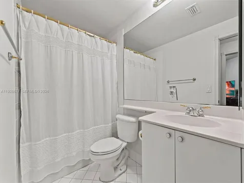 10750 NW 66th Street Doral FL 33178