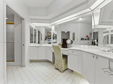 10750 NW 66th Street Doral FL 33178