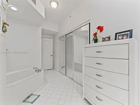 10750 NW 66th Street Doral FL 33178