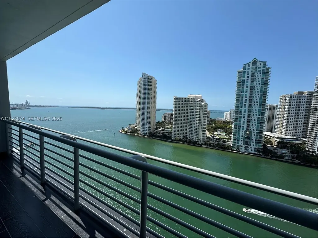 335 S Biscayne Boulevard Miami FL 33131