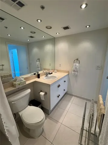 335 S Biscayne Boulevard Miami FL 33131