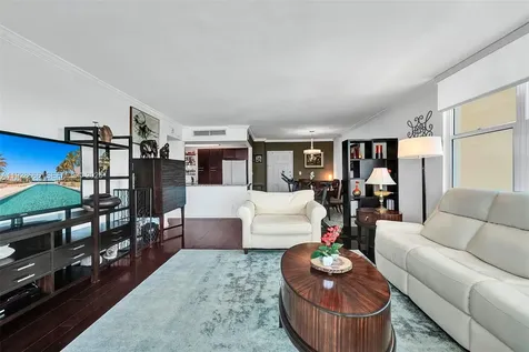 2501 S Ocean Drive Hollywood FL 33019