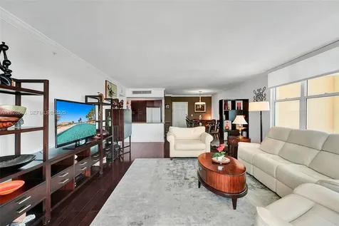 2501 S Ocean Drive Hollywood FL 33019