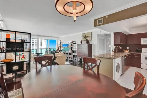 2501 S Ocean Drive Hollywood FL 33019