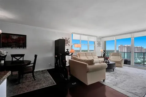 2501 S Ocean Drive Hollywood FL 33019
