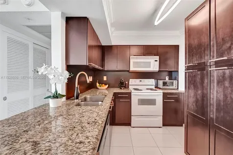 2501 S Ocean Drive Hollywood FL 33019