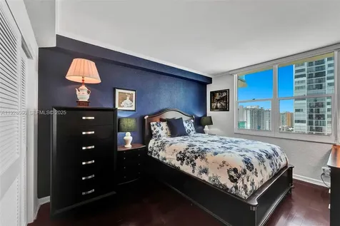 2501 S Ocean Drive Hollywood FL 33019