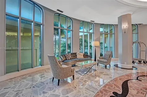 2501 S Ocean Drive Hollywood FL 33019