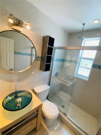 6881 Bay Drive Miami Beach FL 33141