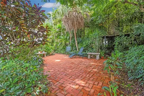 2607 N Greenway Drive Coral Gables FL 33134