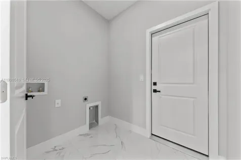 1110 Garibaldi Sst E Lehigh Acres FL 33974