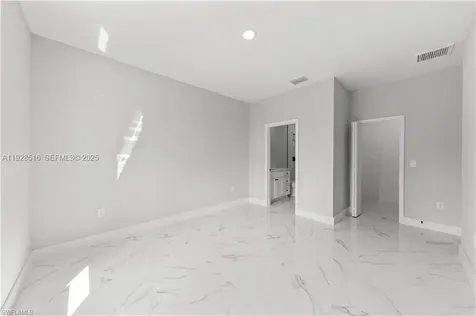 1110 Garibaldi Sst E Lehigh Acres FL 33974