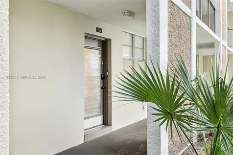 2900 NW 48th Terrace Lauderdale Lakes FL 33313