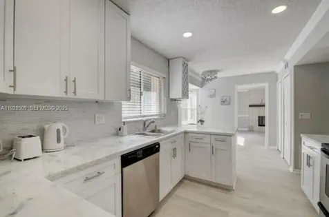 12980 Blue Lake Drive Wellington FL 33414