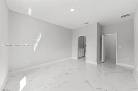 1111 Dutchess Street E Lehigh Acres FL 33974