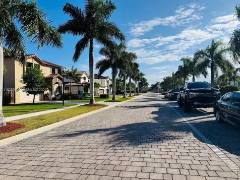 2491 SE 2nd Street Homestead FL 33033