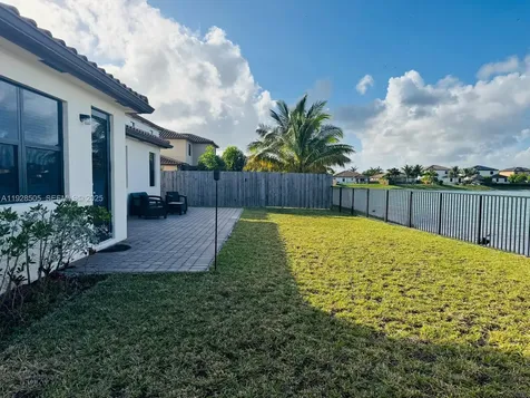 2491 SE 2nd Street Homestead FL 33033