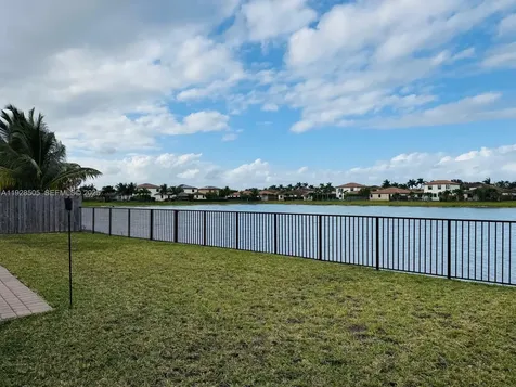 2491 SE 2nd Street Homestead FL 33033
