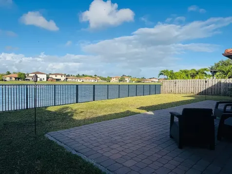 2491 SE 2nd Street Homestead FL 33033