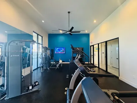 2491 SE 2nd Street Homestead FL 33033